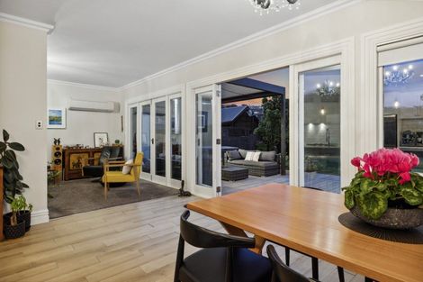 Photo of property in 69 Albert Street, Saint Clair, Dunedin, 9012
