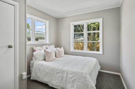 Photo of property in 1/310 Clyde Road, Bryndwr, Christchurch, 8053