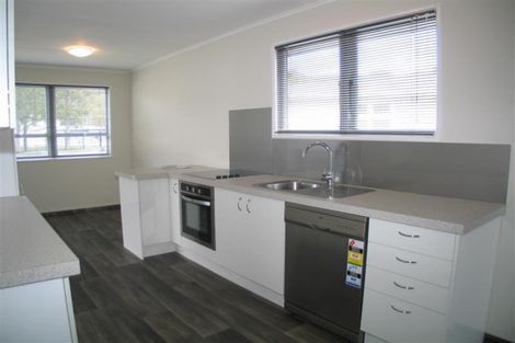 Photo of property in 27 Kent Street, Picton, 7220