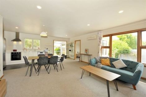 Photo of property in 7 Bendale Place, Avonhead, Christchurch, 8042
