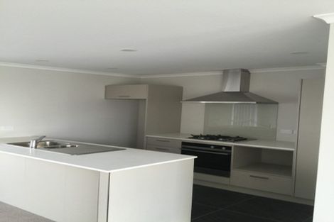 Photo of property in 37 Arrowsmith Drive, Flat Bush, Auckland, 2019