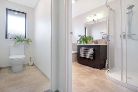 Photo of property in 35 Benner Drive, Ngatea, 3503