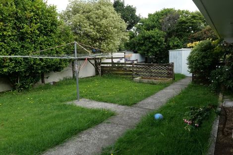 Photo of property in 72 Aorangi Road, Paraparaumu, 5032