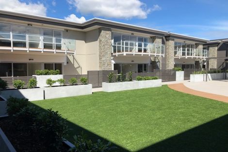 Photo of property in 304/252 Centreway Road, Orewa, 0931