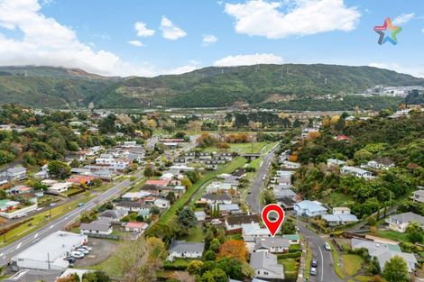 Photo of property in 66 Thomas Street, Stokes Valley, Lower Hutt, 5019