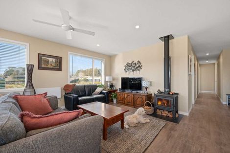 Photo of property in 34 Brookvale Lane, Taupaki, 0782