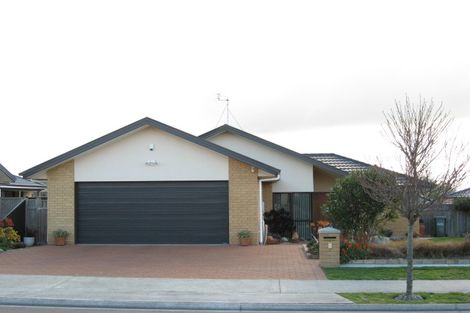Photo of property in 2 Washington Place, Havelock North, 4130