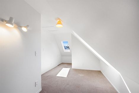 Photo of property in 12a Westburn Terrace, Burnside, Christchurch, 8041