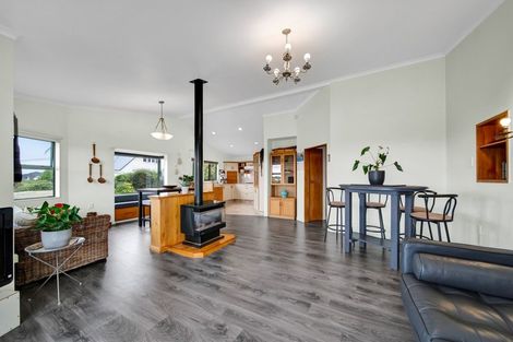 Photo of property in 339a Devon Street West, New Plymouth, 4310