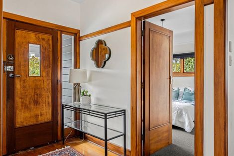 Photo of property in 84 Saint Martins Road, Saint Martins, Christchurch, 8022