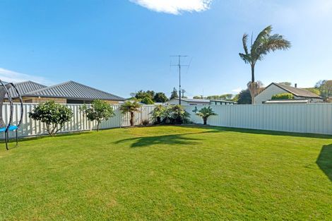 Photo of property in 25 Pohutukawa Grove, Lytton West, Gisborne, 4010