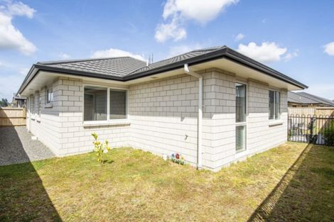 Photo of property in 45a Puhirake Crescent, Pyes Pa, Tauranga, 3112
