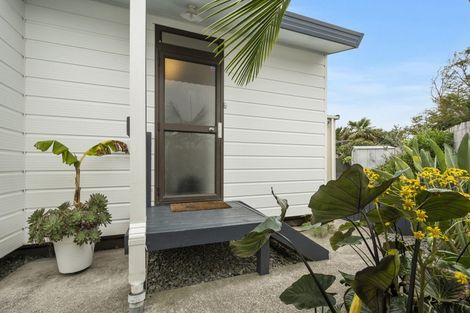 Photo of property in 6b Belray Place, Papamoa Beach, Papamoa, 3118
