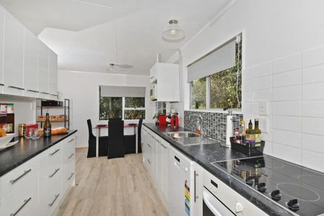 Photo of property in 25 Escalona Street, Te Kamo, Whangarei, 0112