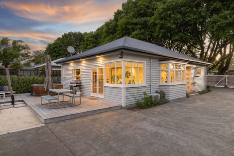 Photo of property in 74 Severn Street, St Albans, Christchurch, 8014