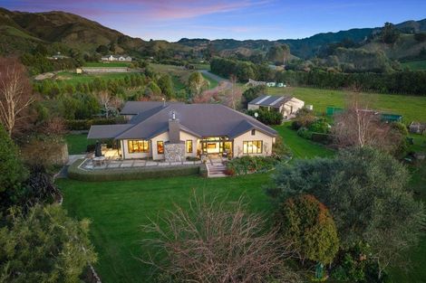 Photo of property in 56 Mickell Road, Hautere, Otaki, 5582