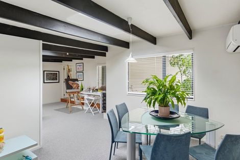 Photo of property in 102 Manly Street, Paraparaumu Beach, Paraparaumu, 5032