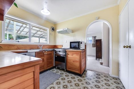 Photo of property in 4 Magnolia Crescent, Nawton, Hamilton, 3200