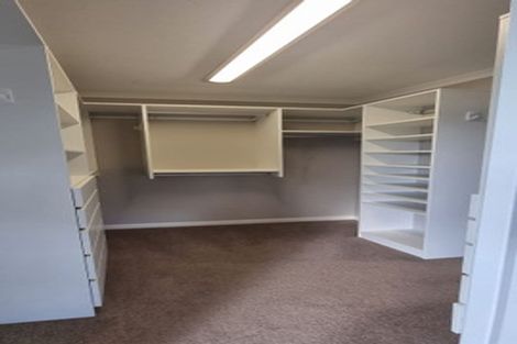 Photo of property in 2/17 Bevyn Street, Castor Bay, Auckland, 0620