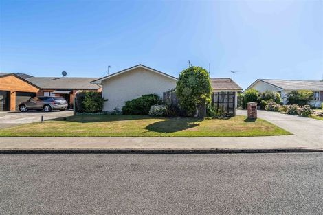 Photo of property in 122 Gladstone Terrace, Gladstone, Invercargill, 9810