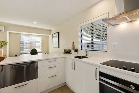 Photo of property in 2/129 Lyttelton Street, Spreydon, Christchurch, 8024