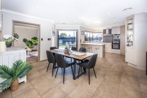 Photo of property in 4 Tarrango Way, Rototuna, Hamilton, 3210