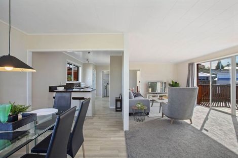 Photo of property in 35b Vincent Street, Howick, Auckland, 2014