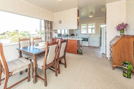 Photo of property in 6 Tirimoana Place, Otamatea, Whanganui, 4501