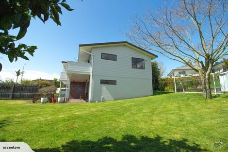 Photo of property in 18 Margaret Drive, Omokoroa, 3114