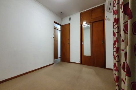 Photo of property in 34 Chislehurst Street, Henderson, Auckland, 0612