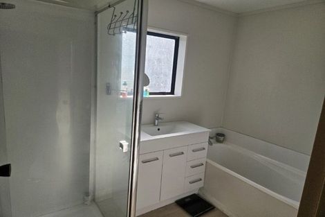 Photo of property in 1/130 Middlepark Road, Sockburn, Christchurch, 8042