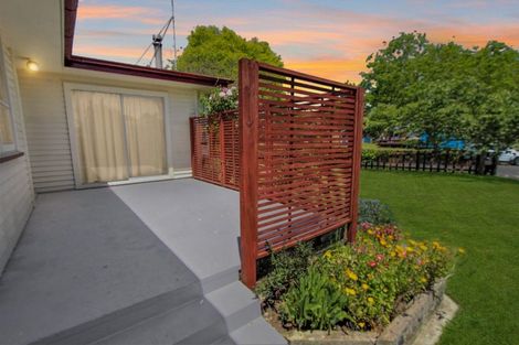 Photo of property in 16 Kenmore Place, Tokoroa, 3420