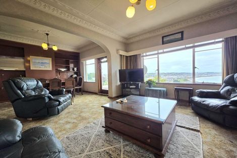 Photo of property in 2 Avon Street, South Hill, Oamaru, 9400