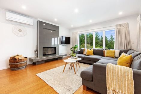 Photo of property in 32 Pacific View, Whitby, Porirua, 5024