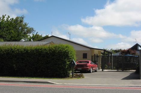 Photo of property in 37 Southbrook Road, Rangiora, 7400