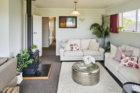 Photo of property in 17 Truro Road, Camborne, Porirua, 5026