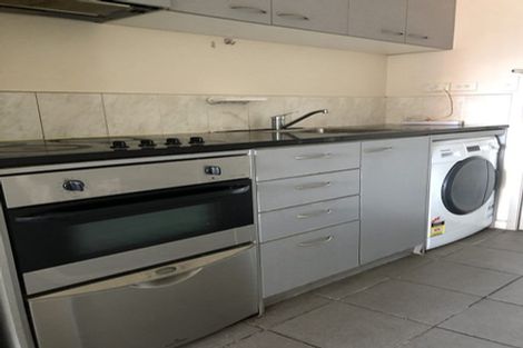 Photo of property in The Imperial Gardens Apartments, 718/135 Hobson Street, Auckland Central, Auckland, 1010