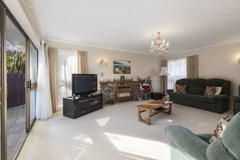 Photo of property in 7 Maire Street, Woburn, Lower Hutt, 5010