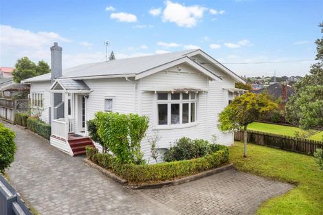 Photo of property in 8 Rogan Street, Mount Roskill, Auckland, 1041