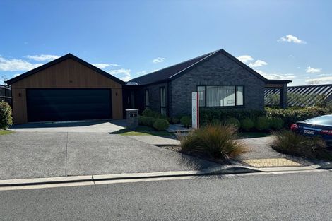 Photo of property in 7 Winstone House Road, Paerata, 2124