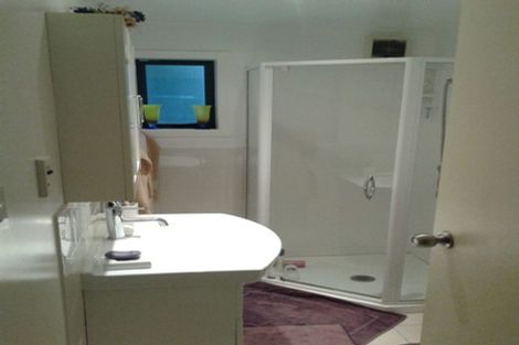 Photo of property in 3 Oswald Crescent, Paparangi, Wellington, 6037