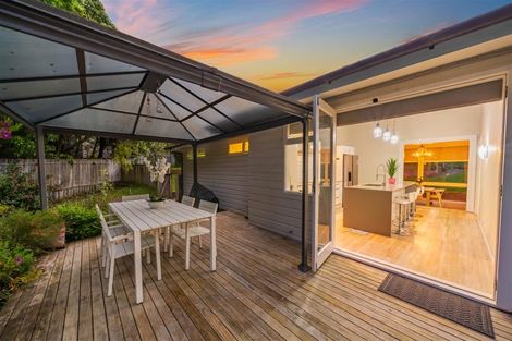 Photo of property in 30 Marlborough Street, Silverstream, Upper Hutt, 5019