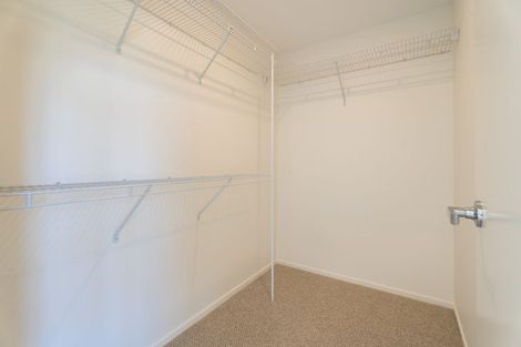 Photo of property in 7 Pine Hill Rise, Glenside, Wellington, 6037