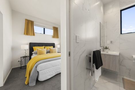 Photo of property in 144 Hobsonville Road, Hobsonville, Auckland, 0618