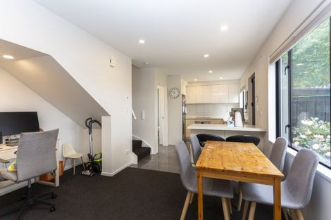 Photo of property in 8a Defoe Place, Waltham, Christchurch, 8023