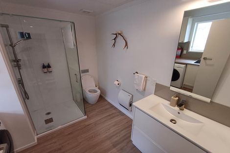 Photo of property in 14a Parklands Drive, Karori, Wellington, 6012