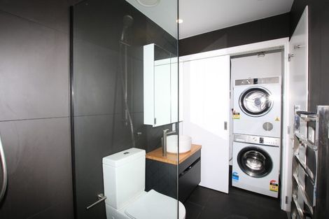 Photo of property in 1/167 Hobsonville Point Road, Hobsonville, Auckland, 0616