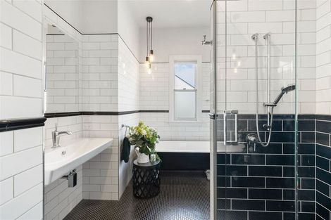 Photo of property in 77 Rutland Street, St Albans, Christchurch, 8014