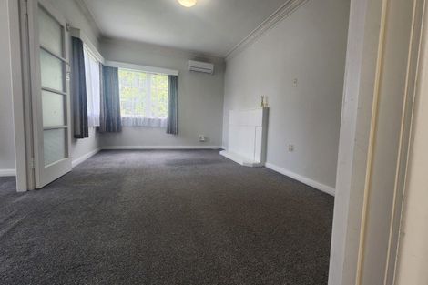 Photo of property in 2/14 Great South Road, Manurewa, Auckland, 2102