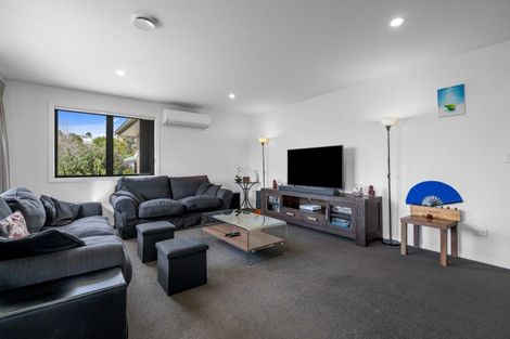 Photo of property in 40 Fairfax Crescent, Pyes Pa, Tauranga, 3112